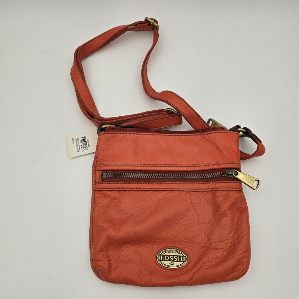 Fossil Crossbody Bag With Adjustable Strap & Zipper Pocket